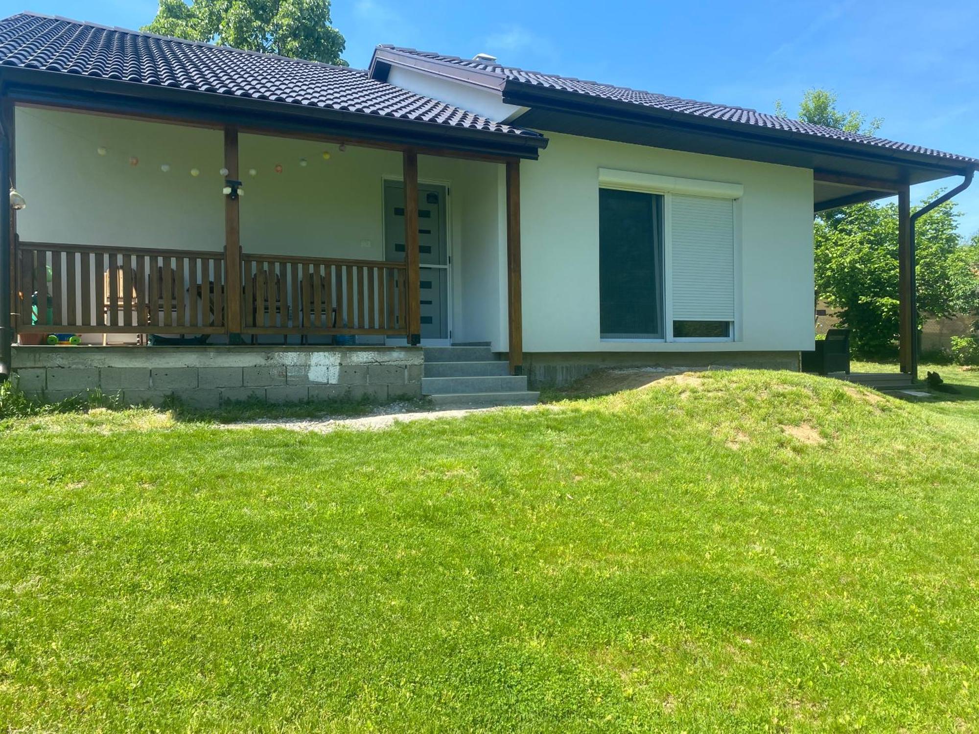 Kucica U Sumici Holiday home Stojnik
